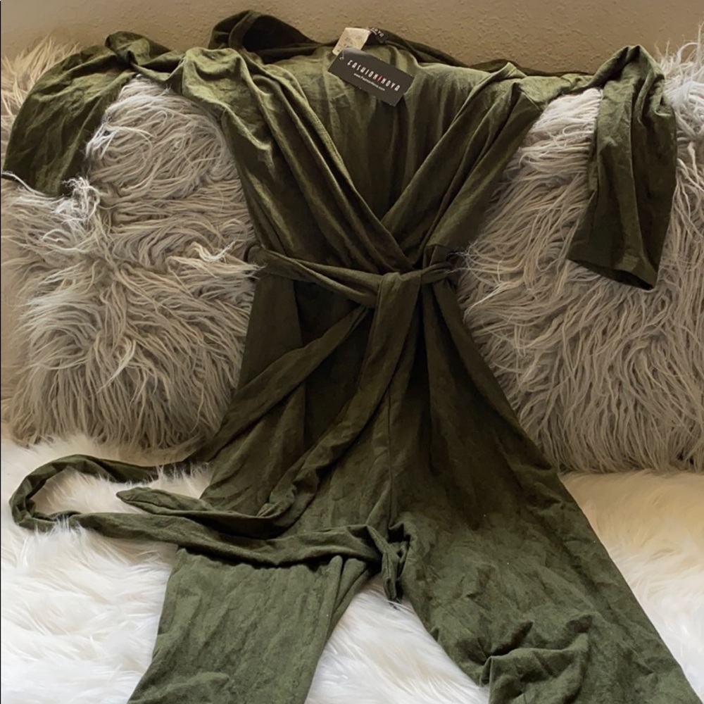 WOMEN - JUMPSUIT - NEW W/TAGS